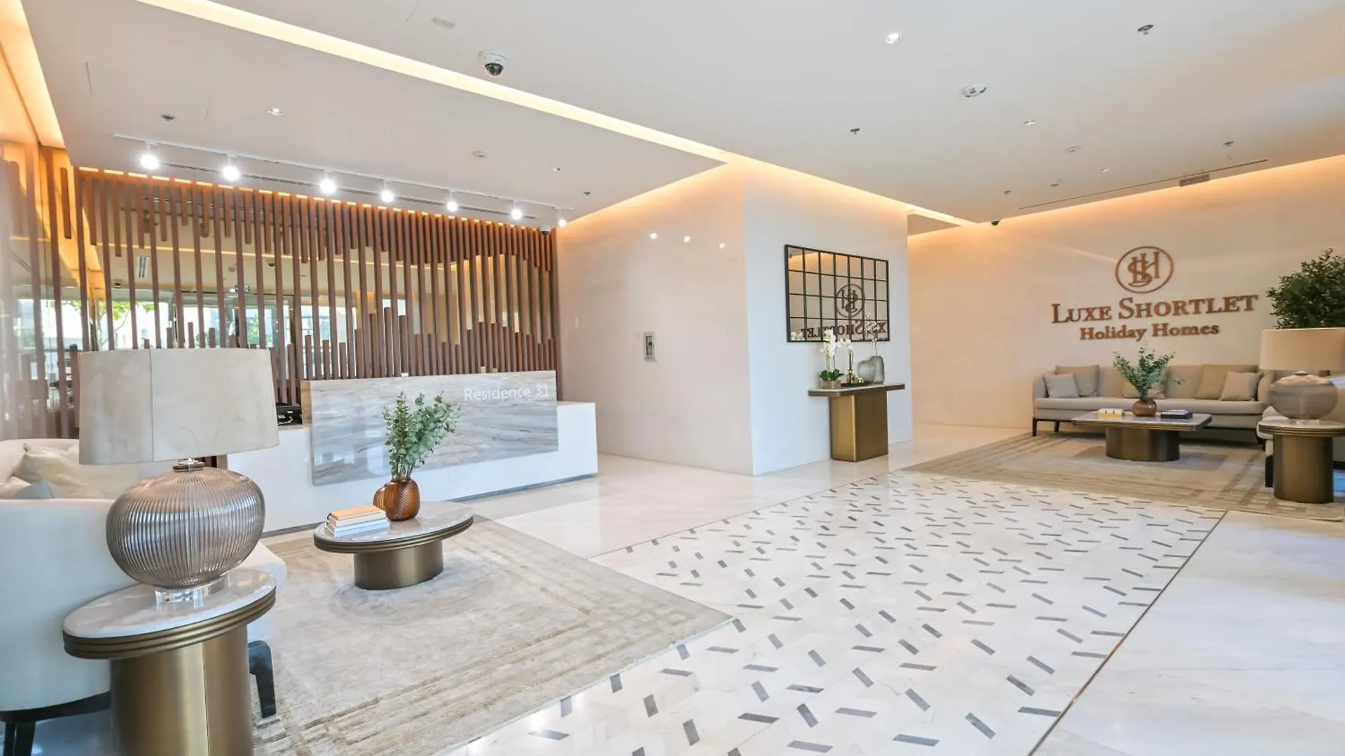 1Br Gem By Crystal Lagoon In District One Meydan Dubai 0*,